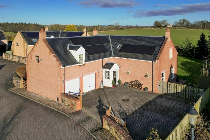 4 Bedroom Detached House For Sale In Kelso, TD5