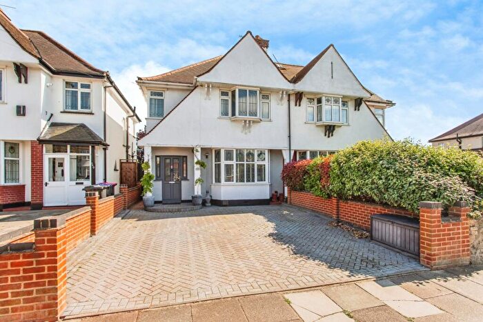 3 Bedroom Semi-Detached House For Sale In Woodgrange Drive, Southend-on-Sea, Essex, SS1