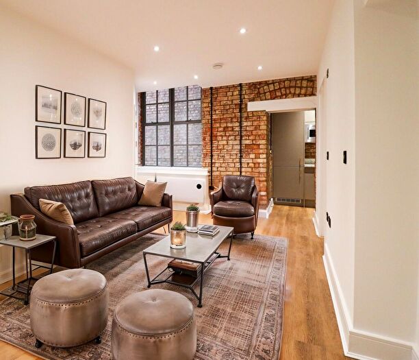 1 Bedroom Apartment To Rent In Dunster Street, Northampton, NN1