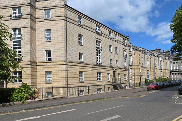 1 Bedroom Flat For Sale In Hopetoun Crescent, Broughton, Edinburgh, EH7