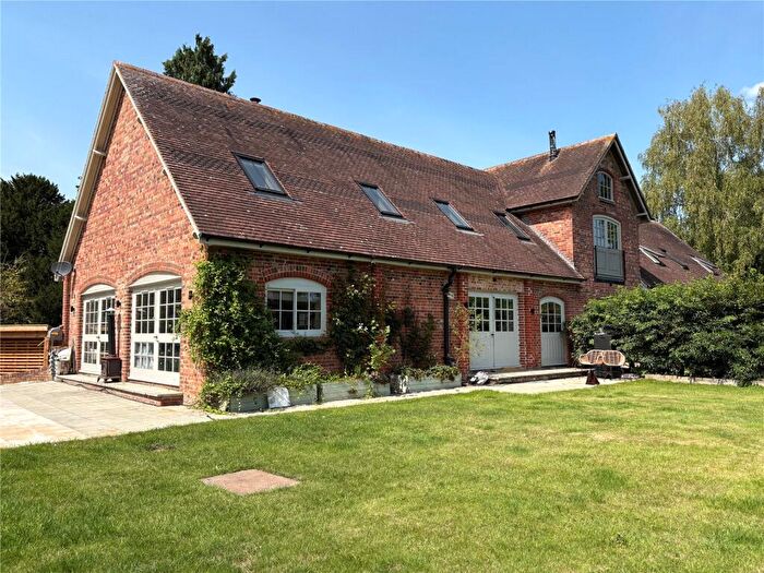 3 Bedroom End Of Terrace House To Rent In Buriton, Petersfield, Hampshire, GU31