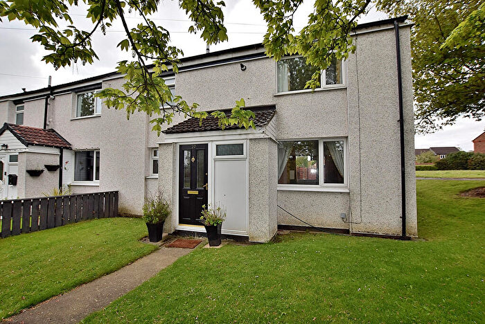3 Bedroom End Of Terrace House For Sale In Derby Close, Catterick Garrison, DL9