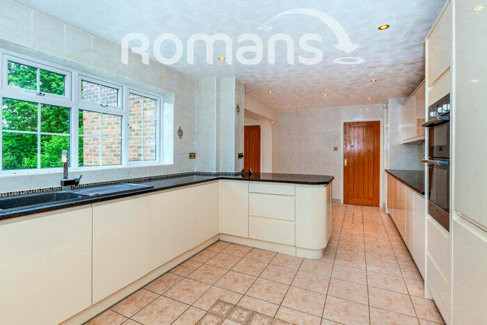 7 Bedroom Detached House To Rent In Armitage Court, Sunninghill, SL5