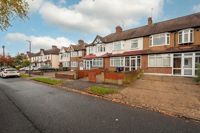 3 Bedroom Terraced House To Rent In Camborne Road, Morden, SM4