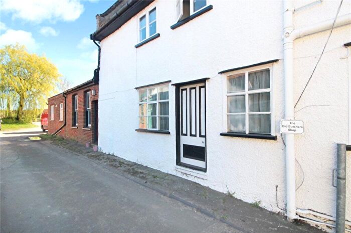 4 Bedroom Semi Detached House To Rent In The Street, Long Stratton, Norwich, Norfolk, NR15