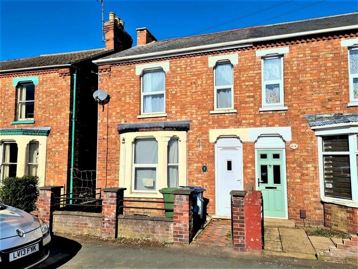 3 Bedroom Semi-Detached House To Rent In York Road, Wisbech, PE13