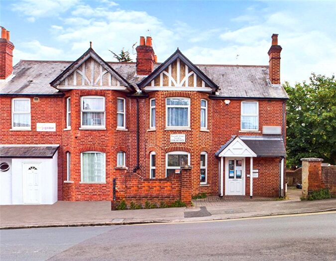 2 Bedroom Maisonette To Rent In Russell Street, Reading, RG1