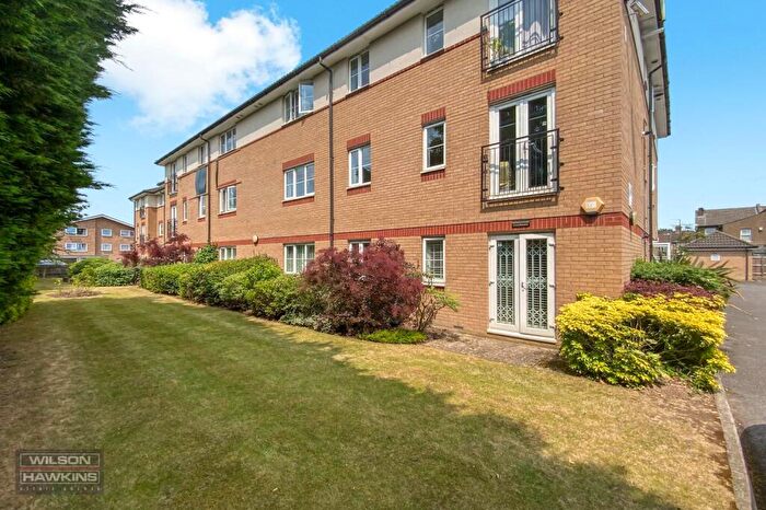 2 Bedroom Flat For Sale In Collapit Close, Harrow, HA1
