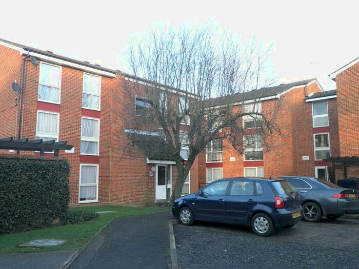 1 Bedroom Flat To Rent In Archery Close, Harrow, HA3