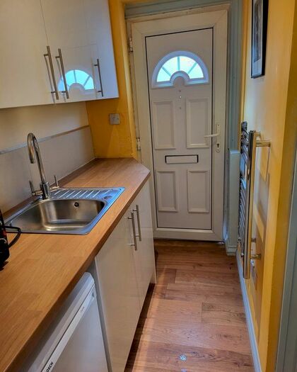 Studio To Rent In Elthorne Avenue, London, W7
