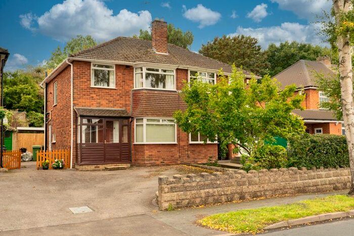 3 Bedroom Semi-Detached House To Rent In Kingsley Road, Kingswinford, DY6