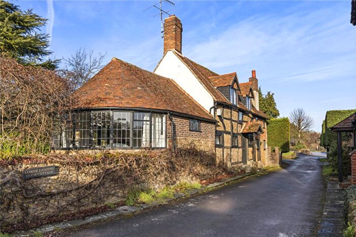 3 Bedroom Detached House For Sale In Lower Eashing, Godalming, Surrey, GU7