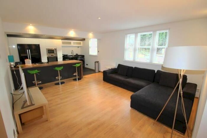 2 Bedroom Flat To Rent In Anderson Drive, Aberdeen, AB15