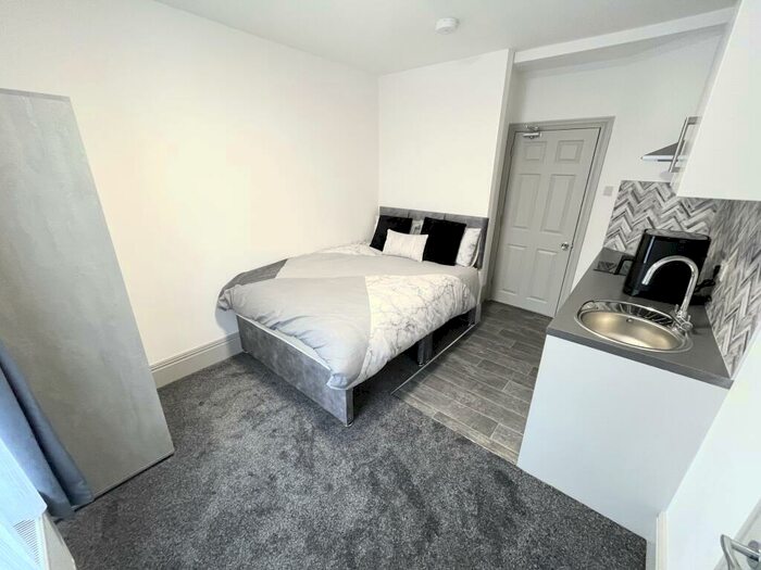 Studio To Rent In New Road, Studio, Woodston, PE2