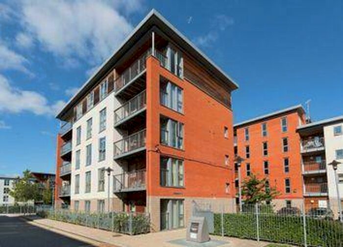 2 Bedroom Flat To Rent In Eastside Mews, Morville Street, Stratford, Bow, Mile End, London, E3