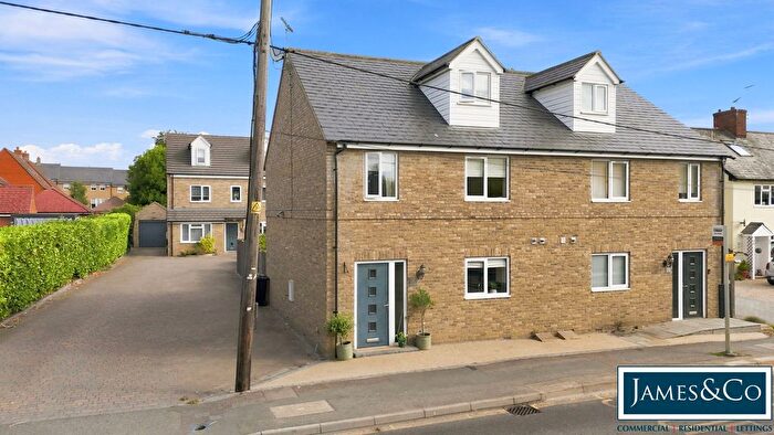 3 Bedroom Semi-detached House For Sale In Dunmow Road, Takeley, CM22