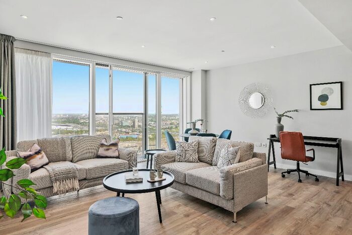 2 Bedroom Flat To Rent In , Portlands Court, London, E20