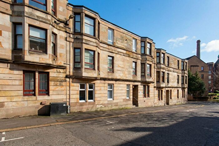 1 Bedroom Flat For Sale In / Bank Street, Paisley, PA1