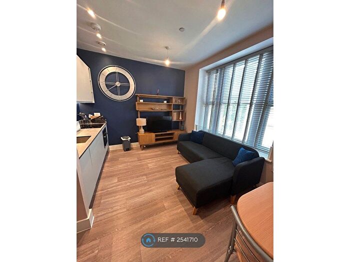 1 Bedroom Flat To Rent In Alliance House, Bristol, BS1