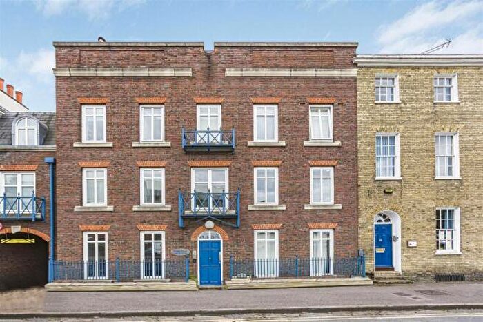 1 Bedroom Apartment For Sale In Castle Street, Reading, RG1