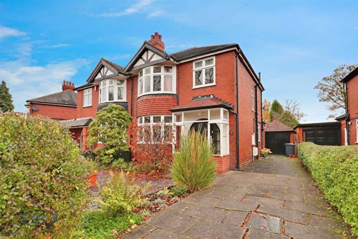 3 Bedroom Semi Detached House For Sale In May Avenue, May Bank, ST5