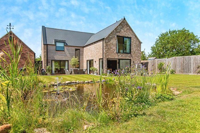 5 Bedroom Detached House For Sale In Great North Road, Norman Cross, Peterborough, PE7