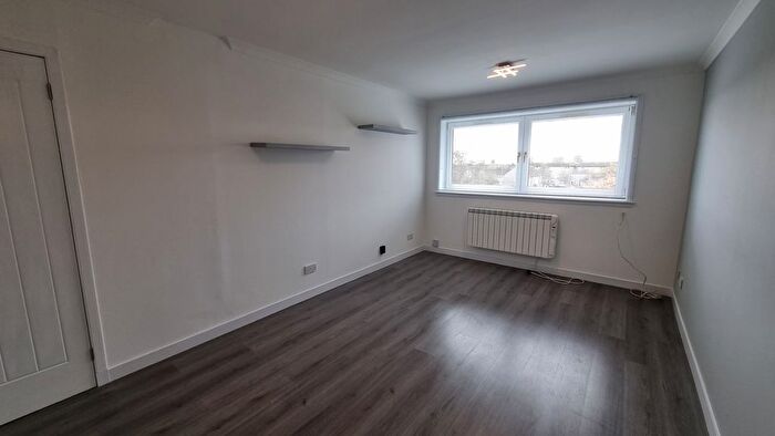 1 Bedroom Flat To Rent In Lewis Road, Sheddocksley, Aberdeen, AB16