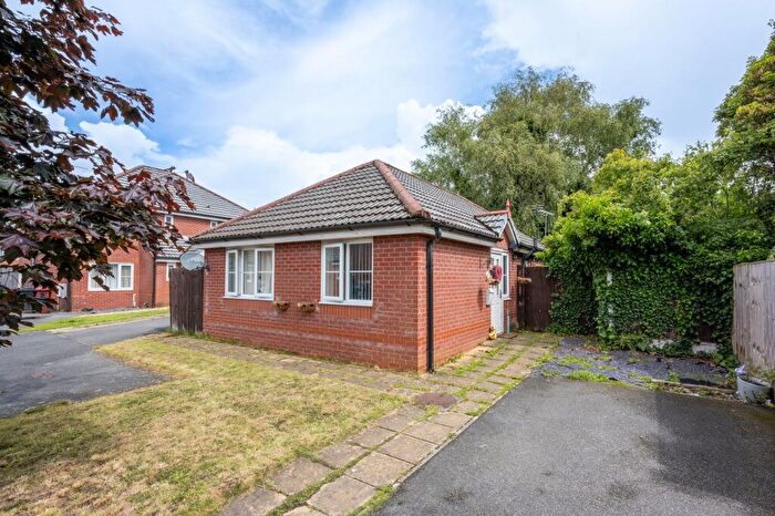 2 Bedroom Detached Bungalow For Sale In Newick Park, Liverpool, L32