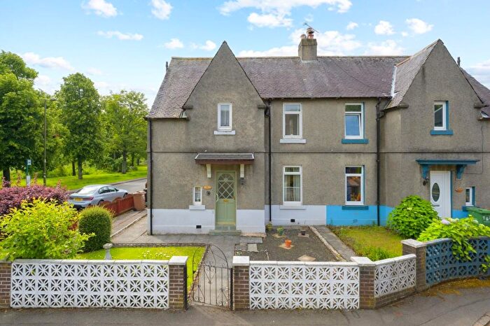 3 Bedroom Semi-Detached House For Sale In Riverside Drive, Stirling, FK8