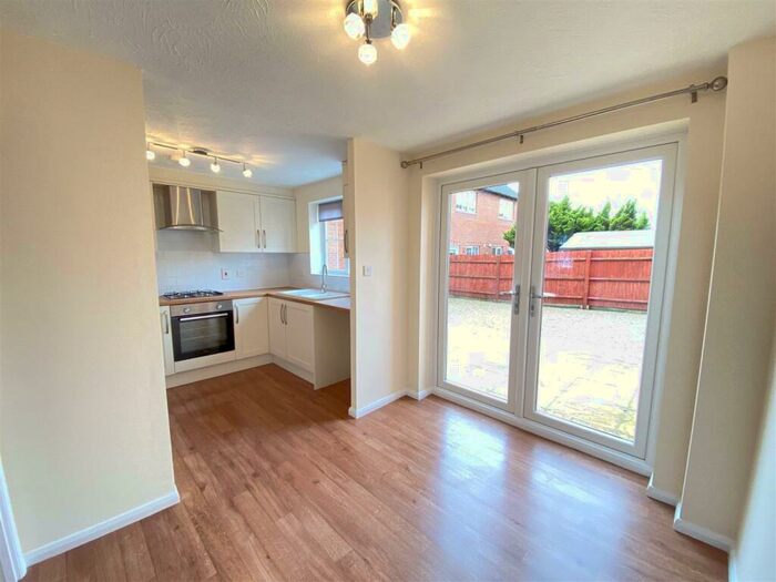 3 Bedroom Terraced House To Rent In Moyle Park, Trowbridge, BA14