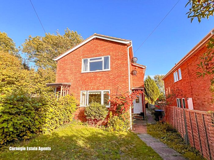 2 Bedroom Flat To Rent In Colyer Close, Digswell, Welwyn, AL6