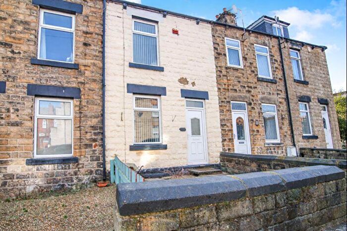 2 Bedroom Terraced House For Sale In Victoria Street, Darfield, S73