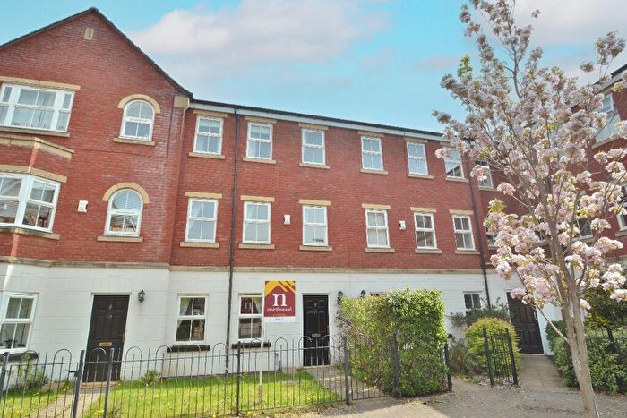 4 Bedroom Terraced House To Rent In Mansion Gate Square, Chapel Allerton, Leeds, LS7