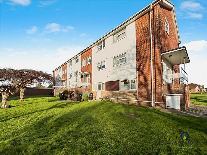 2 Bedroom Maisonette To Rent In St. Thomas Court, Harbour View Road, Bognor Regis, West Sussex, PO21