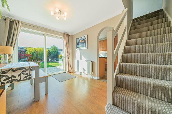 3 Bedroom Terraced House For Sale In Thatcham, Berkshire, RG18
