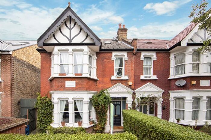 6 Bedroom Semi Detached House For Sale In First Avenue, London, W3