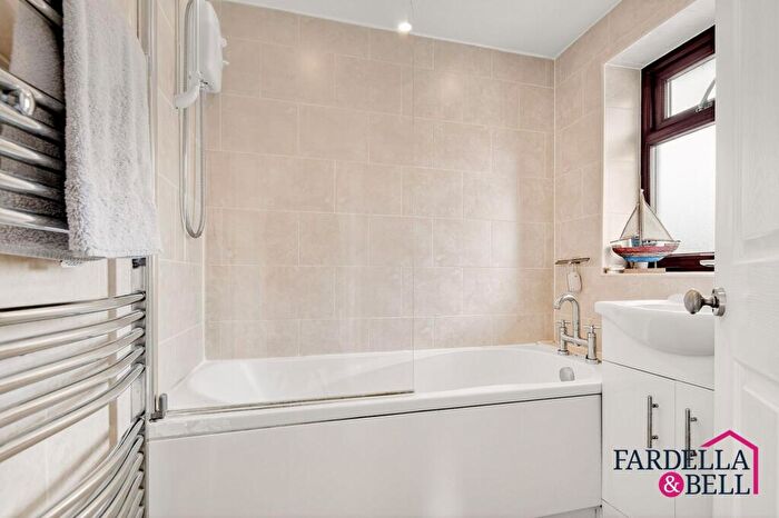 2 Bedroom Semi-Detached House For Sale In Hillside, Burnley, BB11
