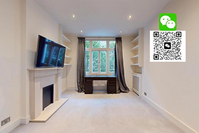 1 Bedroom Flat To Rent In Nevern Square, Earls Court, SW5