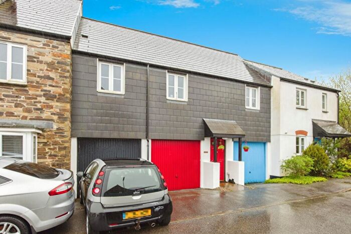 2 Bedroom Flat For Sale In Netley Meadow, Bugle, St. Austell, Cornwall, PL26