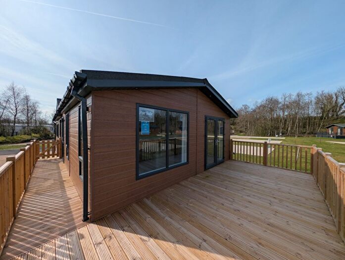 2 Bedroom Lodge For Sale In South Lakeland Leisure Village, Borwick Ln, Warton, Carnforth, LA6