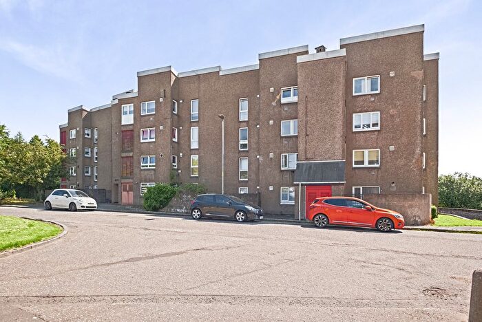 3 Bedroom Flat For Sale In Ivanhoe Road, Cumbernauld, Glasgow, G67