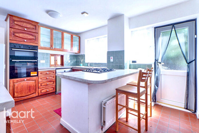 4 Bedroom Terraced House For Sale In Wembley Park, HA9