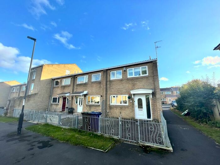 2 Bedroom House To Rent In Stanhope Way, Newcastle, NE4