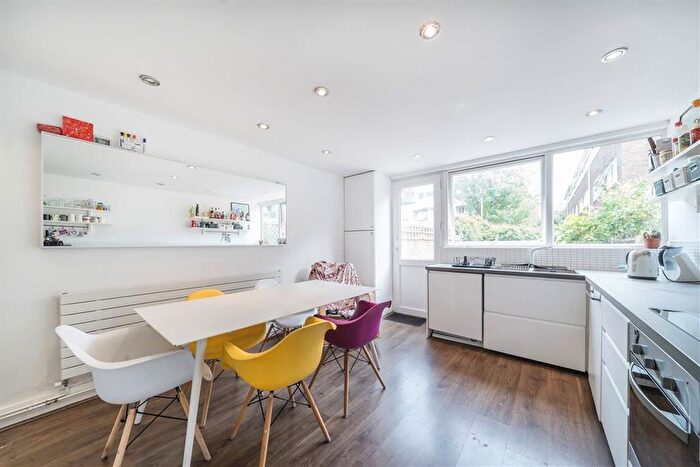 3 Bedroom Terraced House For Sale In Chilton Street, Bethnal Green, E2