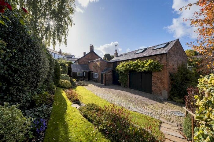 3 Bedroom Detached House For Sale In Brookside, Kingsley, Frodsham, WA6