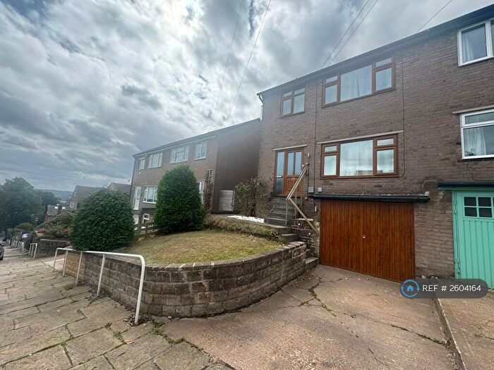 4 Bedroom Semi-Detached House To Rent In Bates Streeet, Sheffield, S10