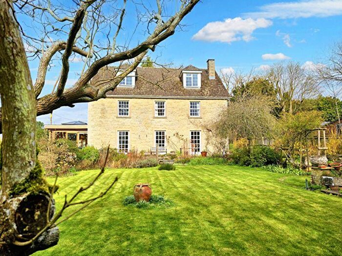 5 Bedroom Detached House For Sale In Chapel Road, Chadlington - Ref: Lf/Ajr, OX7
