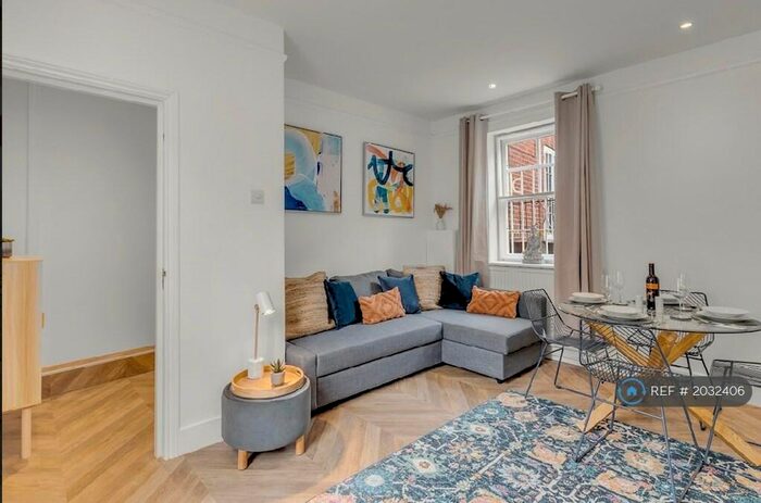 2 Bedroom End Of Terrace House To Rent In Chapelfield North, Norwich, NR2