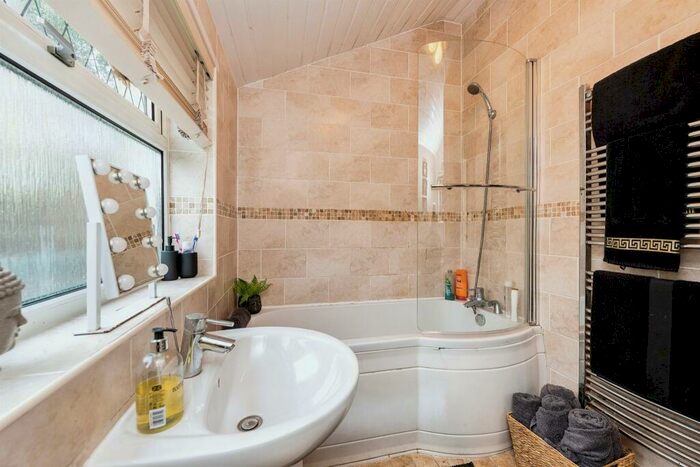 3 Bedroom Terraced House For Sale In Eastland Road, Neath, SA11