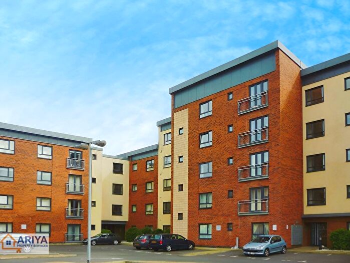 2 Bedroom Flat To Rent In The River Building, Bede Street, Leicester, LE3